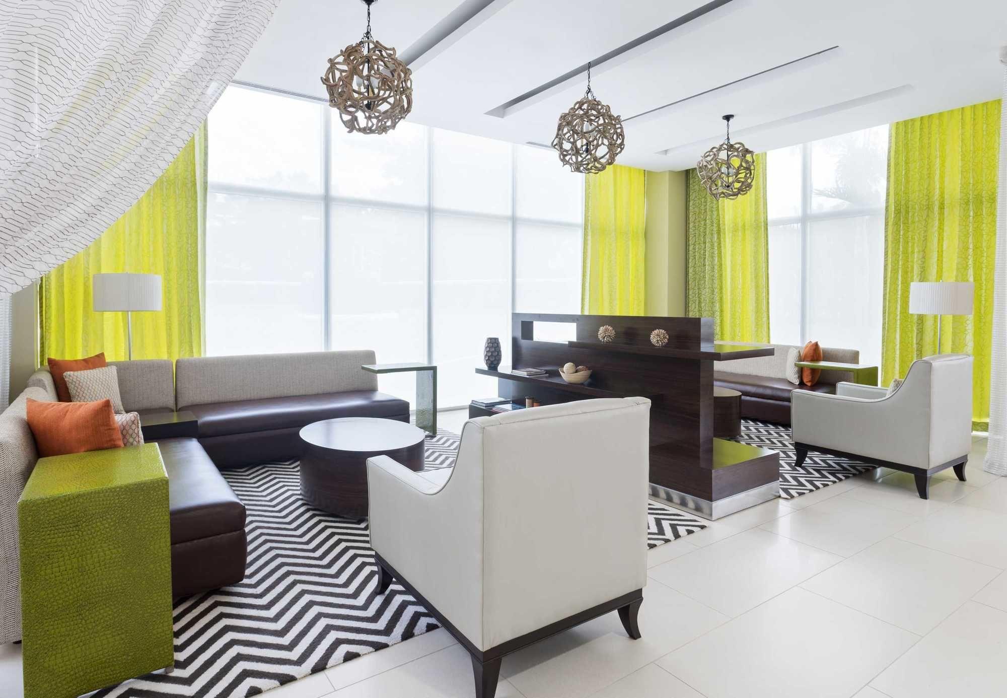 Courtyard By Marriott Kingston, Jamaica Hotell Exteriör bild