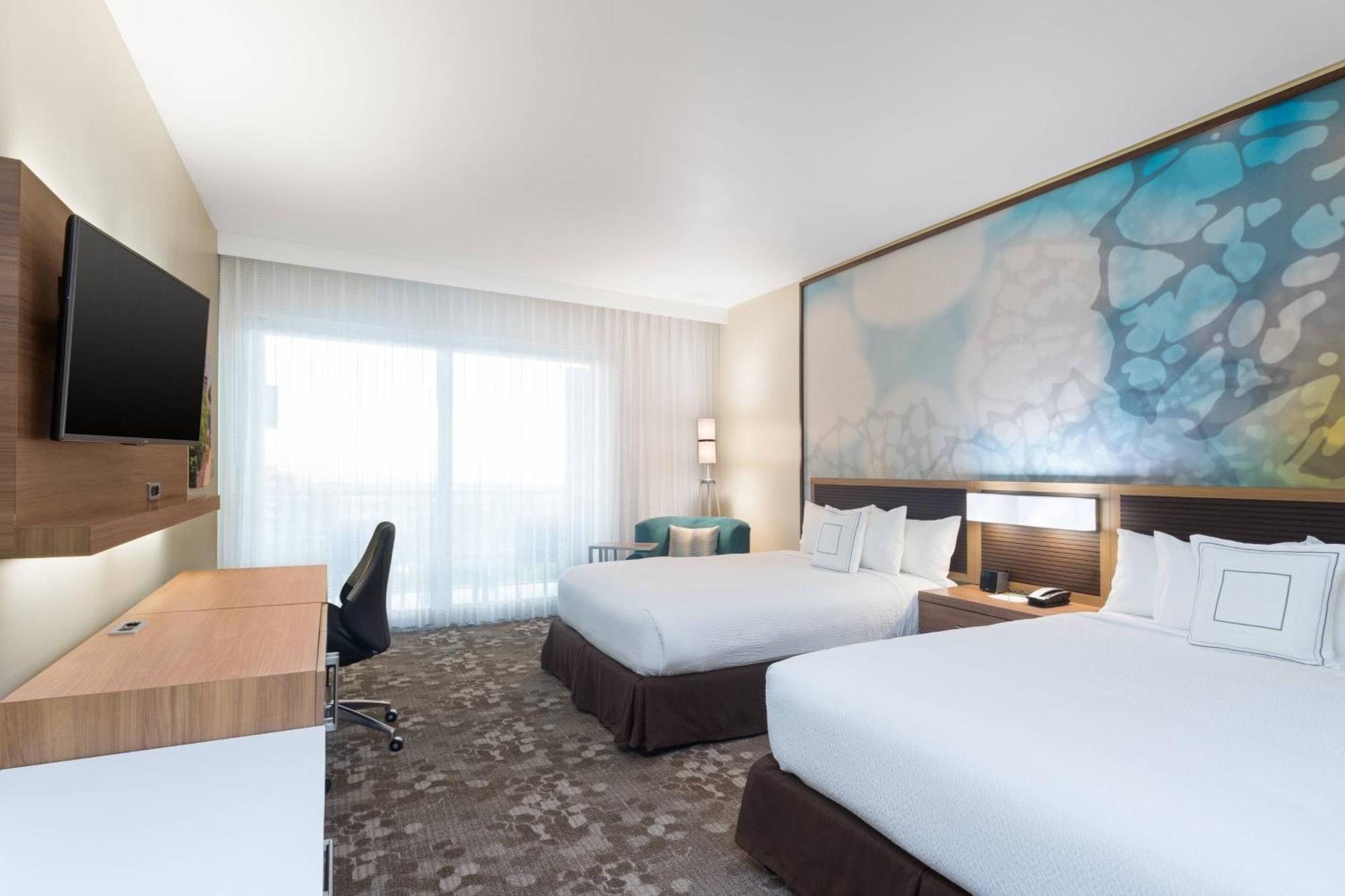 Courtyard By Marriott Kingston, Jamaica Hotell Exteriör bild