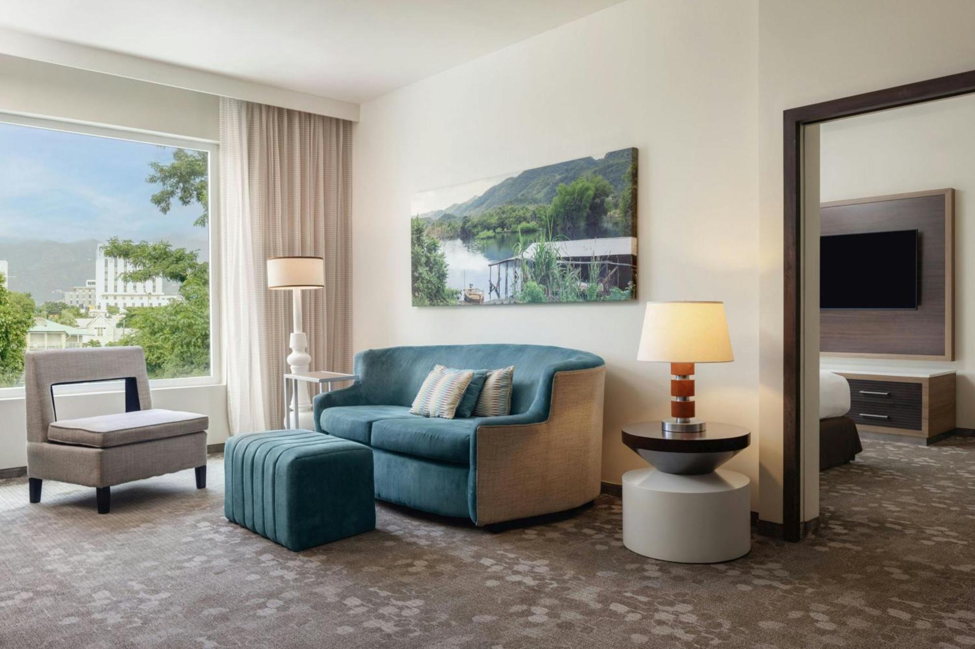 Courtyard By Marriott Kingston, Jamaica Hotell Exteriör bild