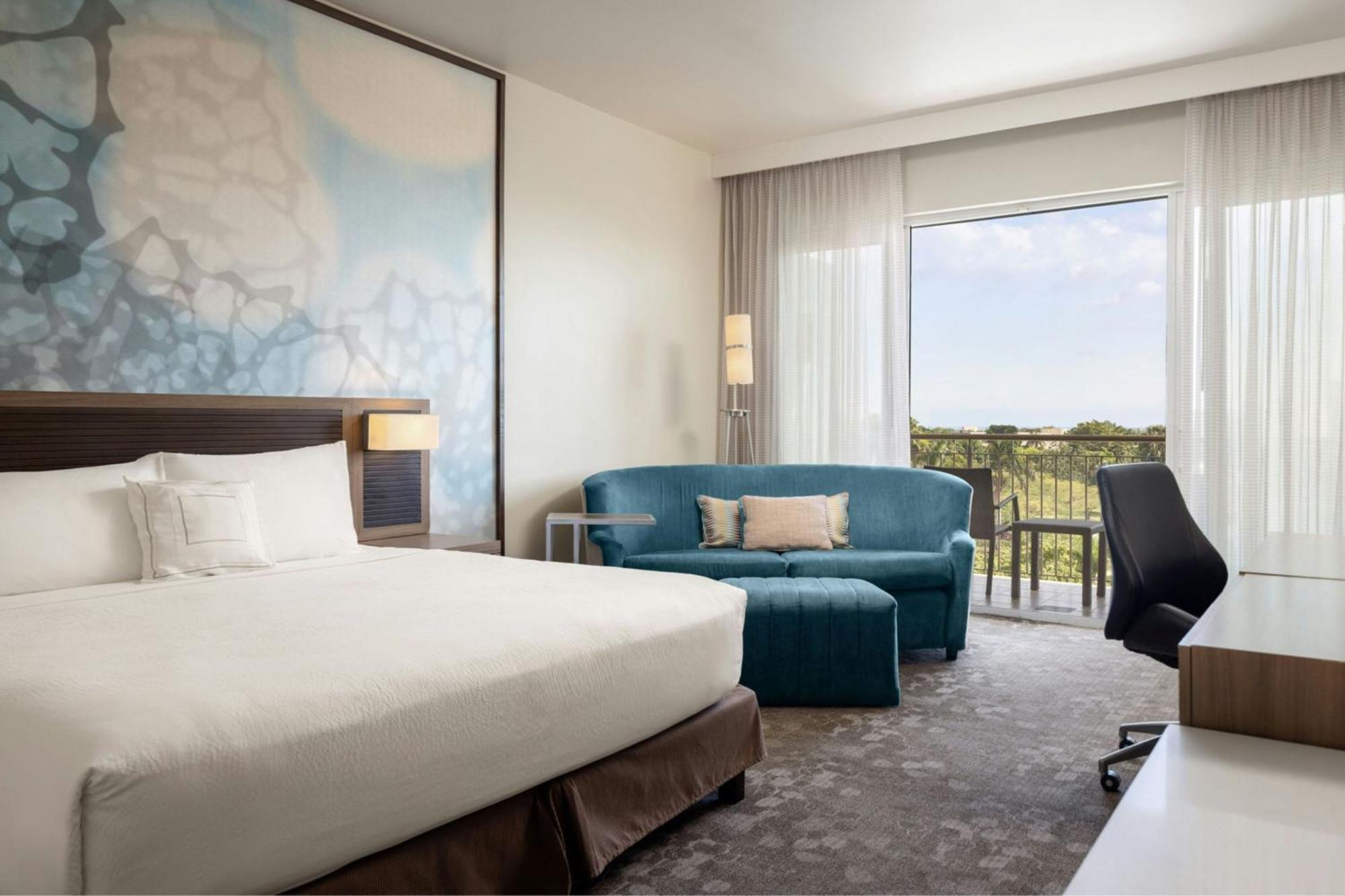Courtyard By Marriott Kingston, Jamaica Hotell Exteriör bild